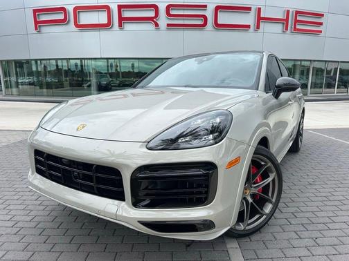 2021 Porsche Cayenne GTS