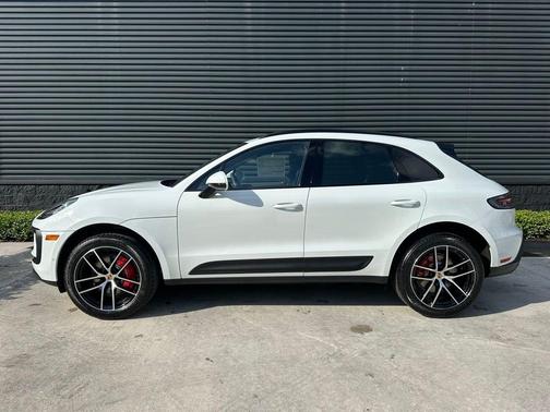 2026 Porsche Macan S