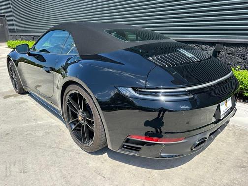 2024 Porsche 911 Carrera GTS