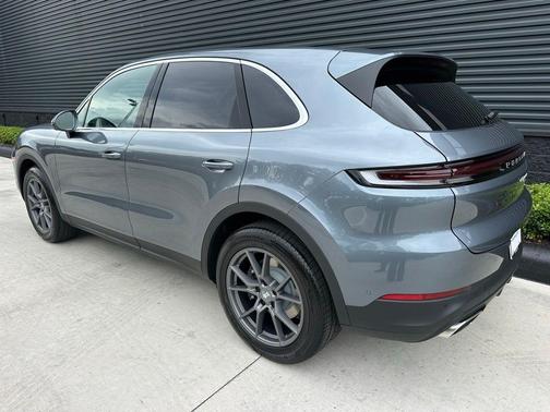 Gray Metallic 2026 Porsche Cayenne Base