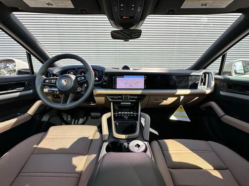 2026 Porsche Cayenne AWD