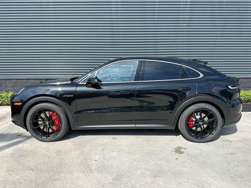 2026 Porsche Cayenne Turbo