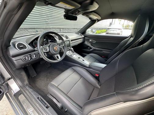 2024 Porsche 718 Boxster Style Edition