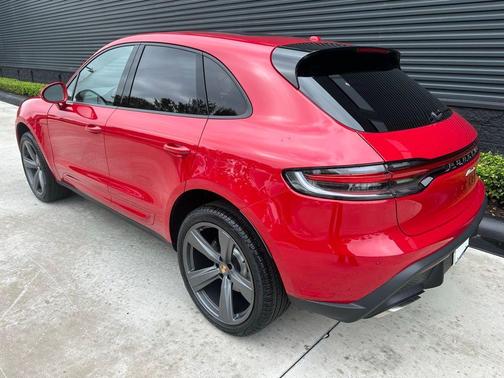 2026 Porsche Macan T