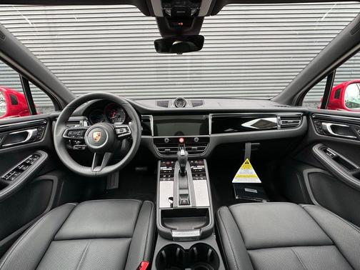 2026 Porsche Macan T