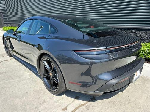 2021 Porsche Taycan 4S