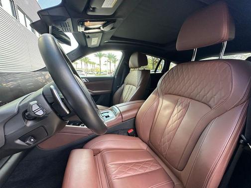 2024 BMW X6 xDrive40i