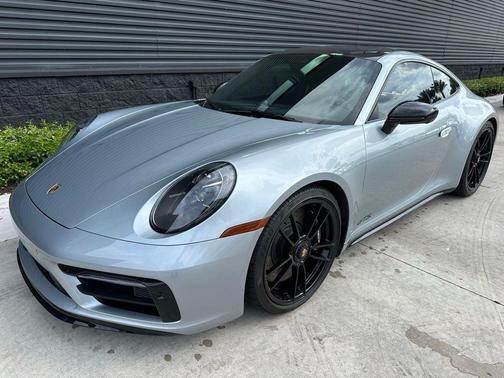 2022 Porsche 911 Carrera S