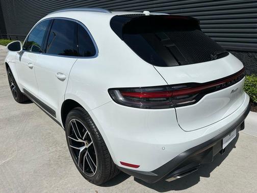 2024 Porsche Macan