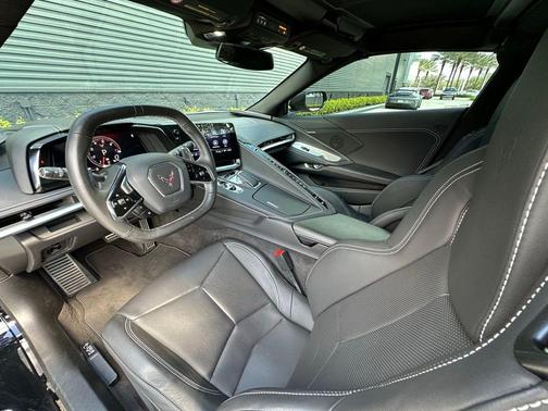 2023 Chevrolet Corvette Stingray w/1LT