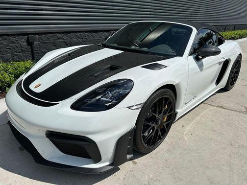 2024 Porsche 718 Spyder RS