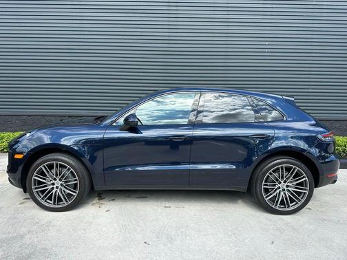 2021 Porsche Macan S