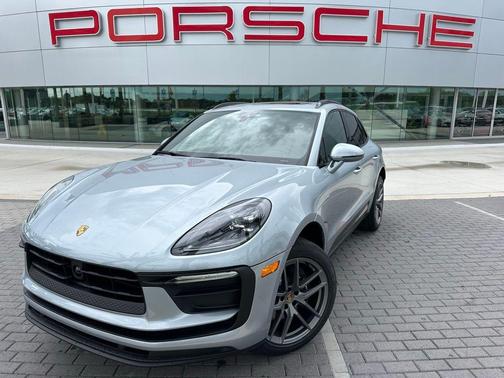 2025 Porsche Macan T