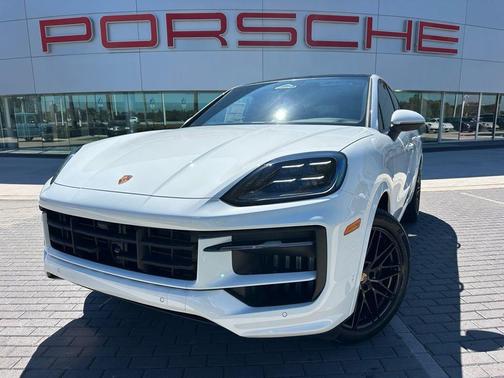 2026 Porsche Cayenne AWD