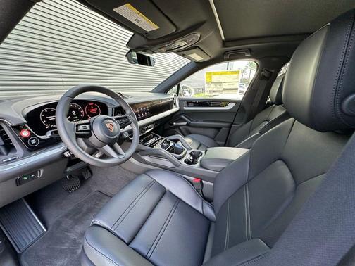 2026 Porsche Cayenne Base