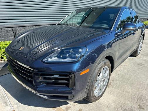 2026 Porsche Cayenne AWD