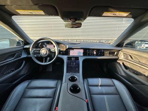 2023 Porsche Taycan Base