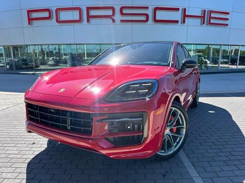 2026 Porsche Cayenne GTS