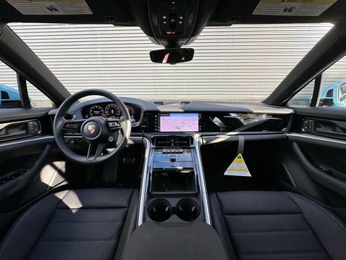 2026 Porsche Panamera Base