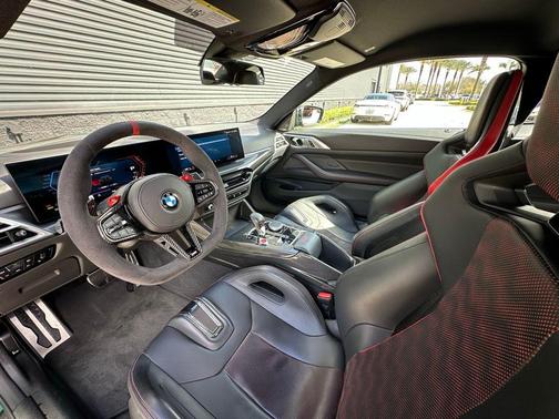 2025 BMW M4 CS