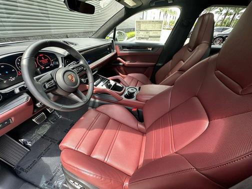 Chalk 2026 Porsche Cayenne GTS