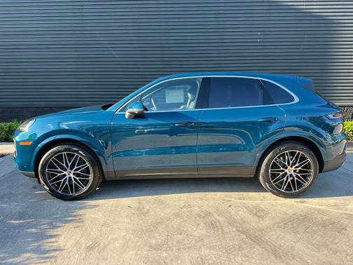2026 Porsche Cayenne Base