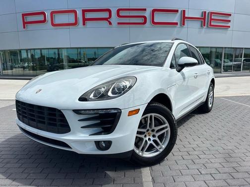 White 2018 Porsche Macan