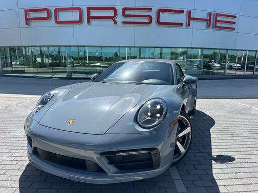 2023 Porsche 911 Carrera
