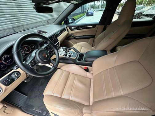 Black 2023 Porsche Cayenne S Coupe AWD