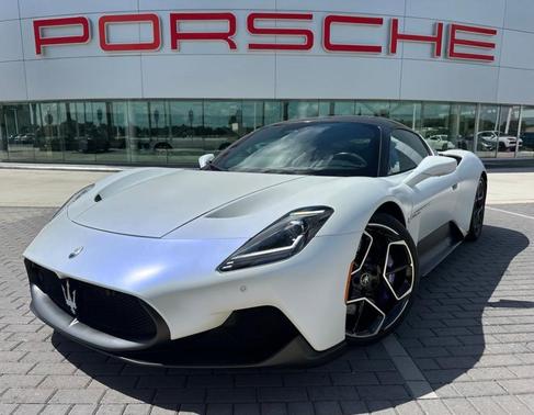 Bianco Audace 2023 Maserati MC20 Base
