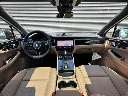 Volcano Grey Metallic 2026 Porsche Macan Base