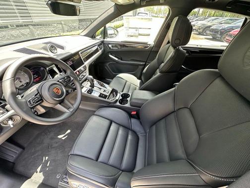 Volcano Grey Metallic 2026 Porsche Macan S