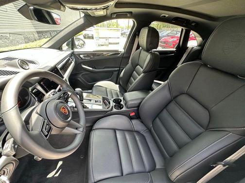 Volcano Grey Metallic 2026 Porsche Macan S