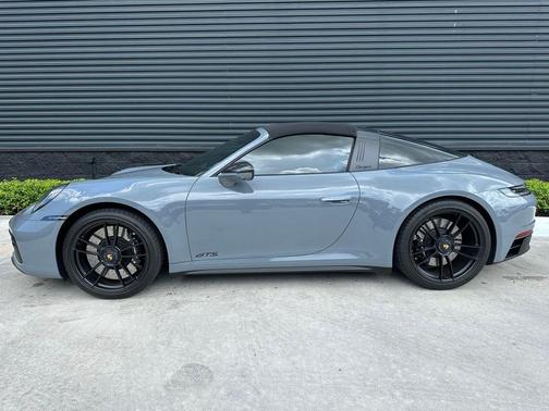 2024 Porsche 911 Targa 4 GTS