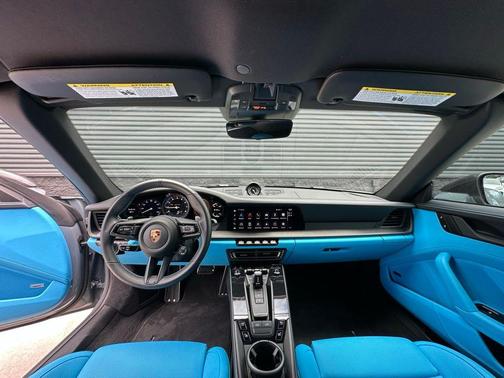 2024 Porsche 911 Targa 4 GTS