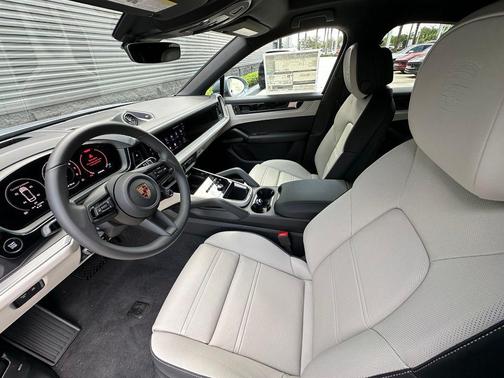 Arctic Grey 2026 Porsche Cayenne AWD