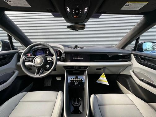 2026 Porsche Macan GTS