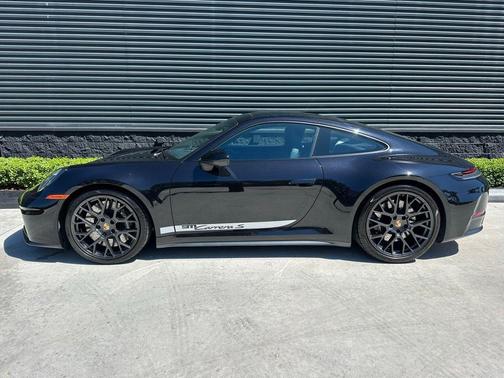 Jet Black Metallic 2026 Porsche 911 Carrera S