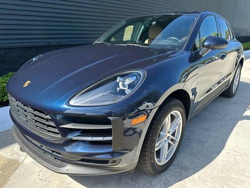 2021 Porsche Macan Base