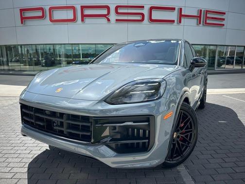 2026 Porsche Cayenne GTS