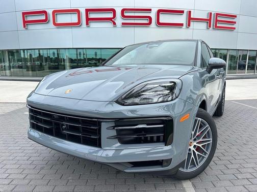 Arctic Grey 2026 Porsche Cayenne S Coupe AWD