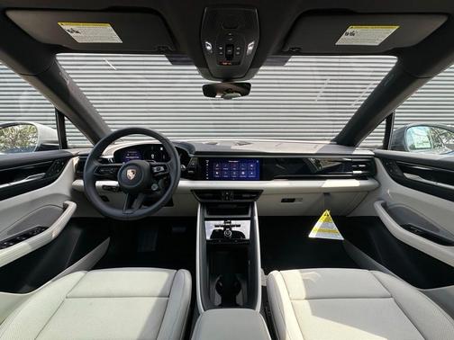 Slate Gray 2026 Porsche Macan 4