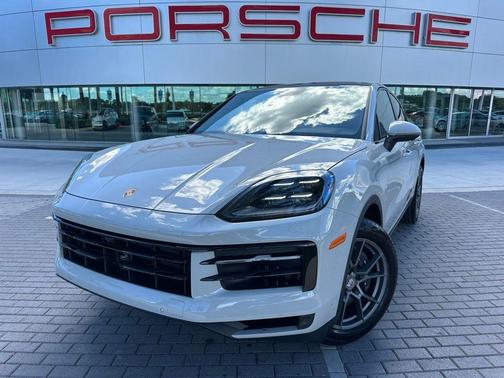 2026 Porsche Cayenne AWD