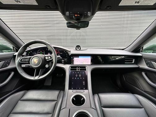 2025 Porsche Taycan 4S