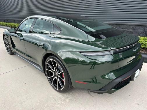 2025 Porsche Taycan 4S