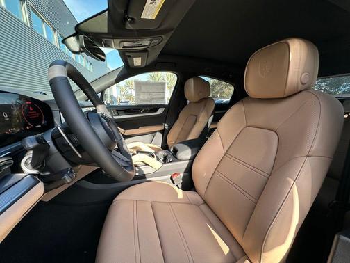 2026 Porsche Cayenne AWD