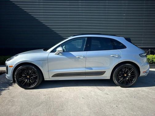 2026 Porsche Macan GTS