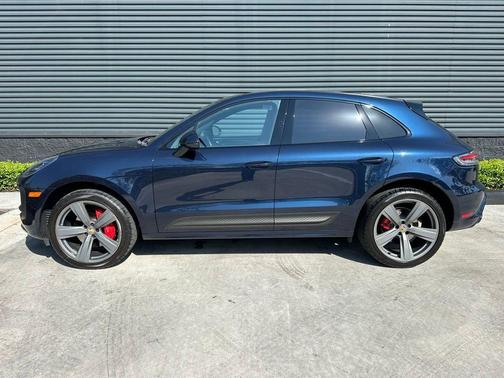 2023 Porsche Macan S