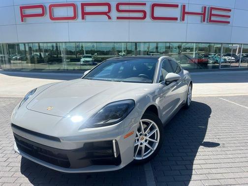 2024 Porsche Panamera Base