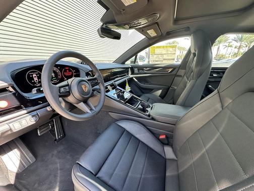 2025 Porsche Panamera E-Hybrid 4S